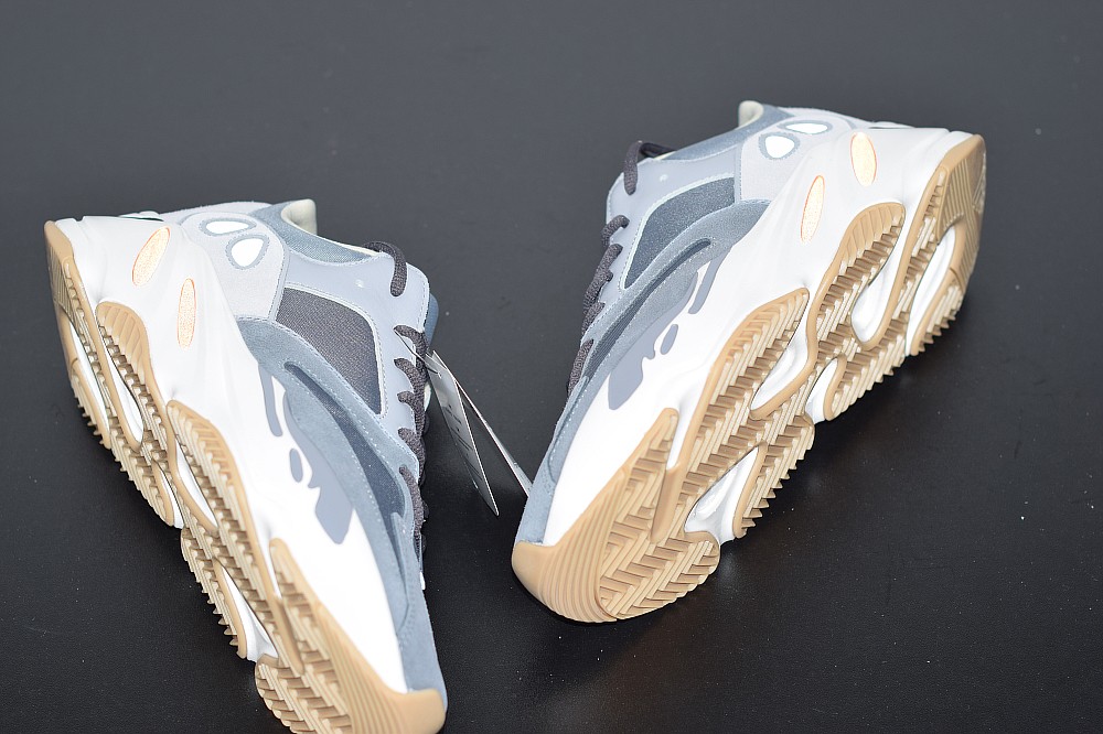 Yeezy Boost 700 Magnet Yeezy Boost 700 Magnet