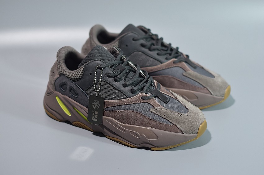 Yeezy Boost 700 Mauve Yeezy Boost 700 Mauve