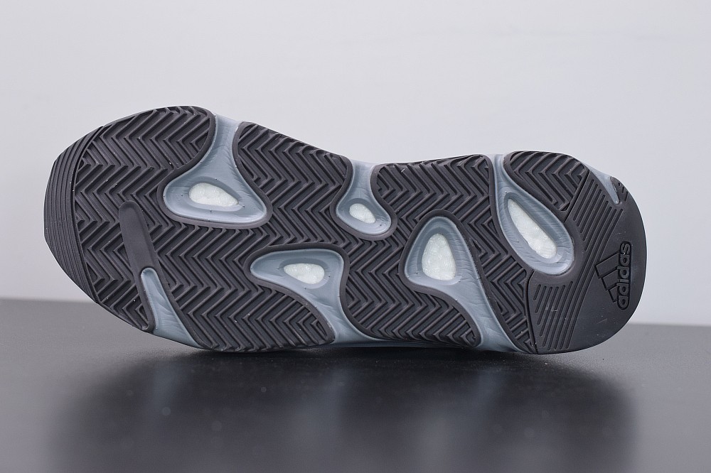 Yeezy Boost 700 V2 Hospital Blue Yeezy Boost 700 V2 Hospital Blue