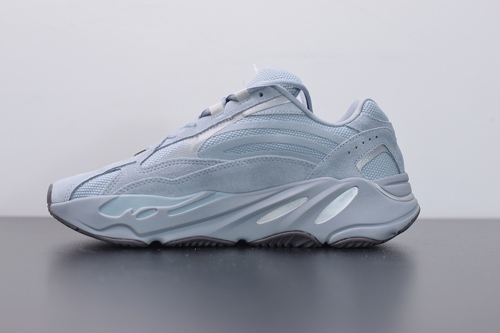 Yeezy Boost 700 V2 Hospital Blue Yeezy Boost 700 V2 Hospital Blue