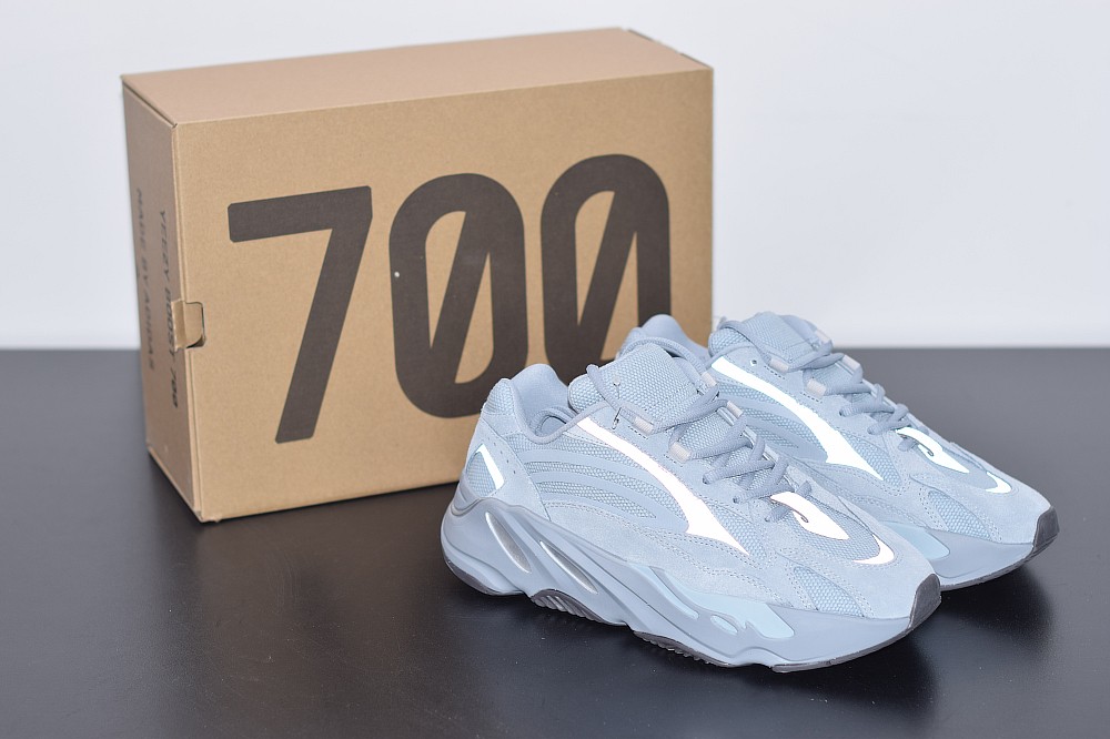 Yeezy Boost 700 V2 Hospital Blue Yeezy Boost 700 V2 Hospital Blue