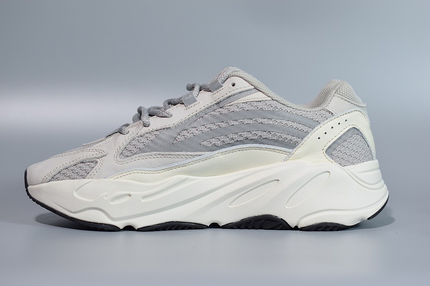 Yeezy 700 V2 Static Yeezy 700 V2 Static