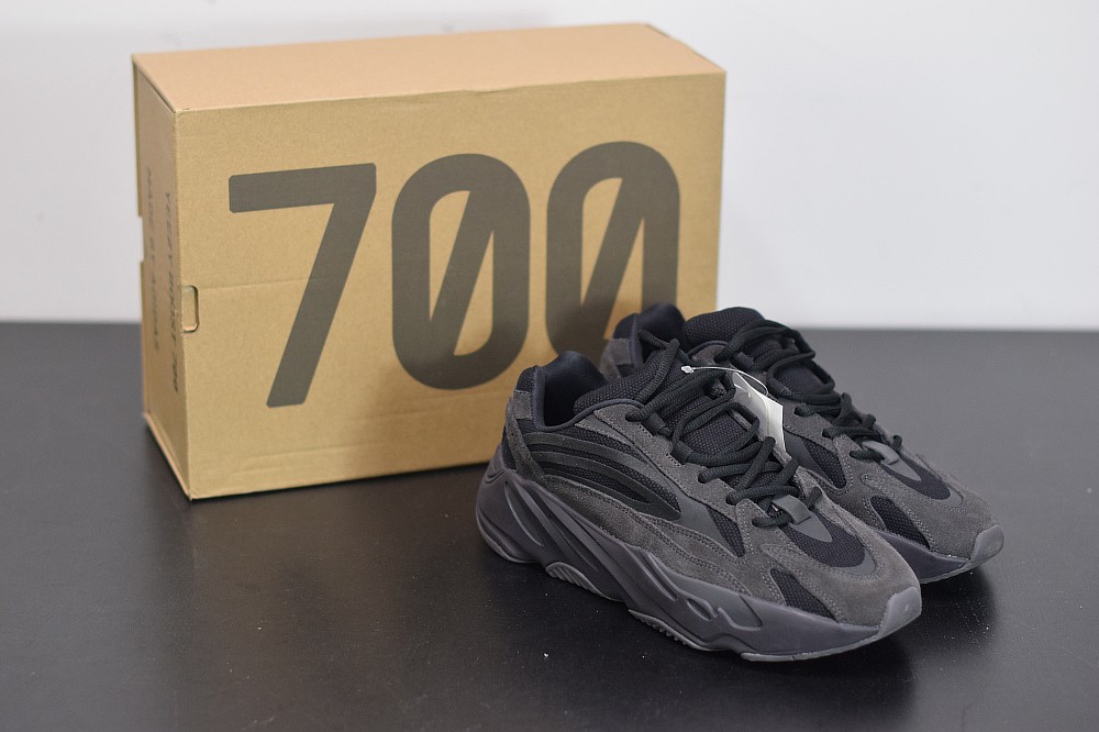 Yeezy Boost 700 V2 Vanta Yeezy Boost 700 V2 Vanta