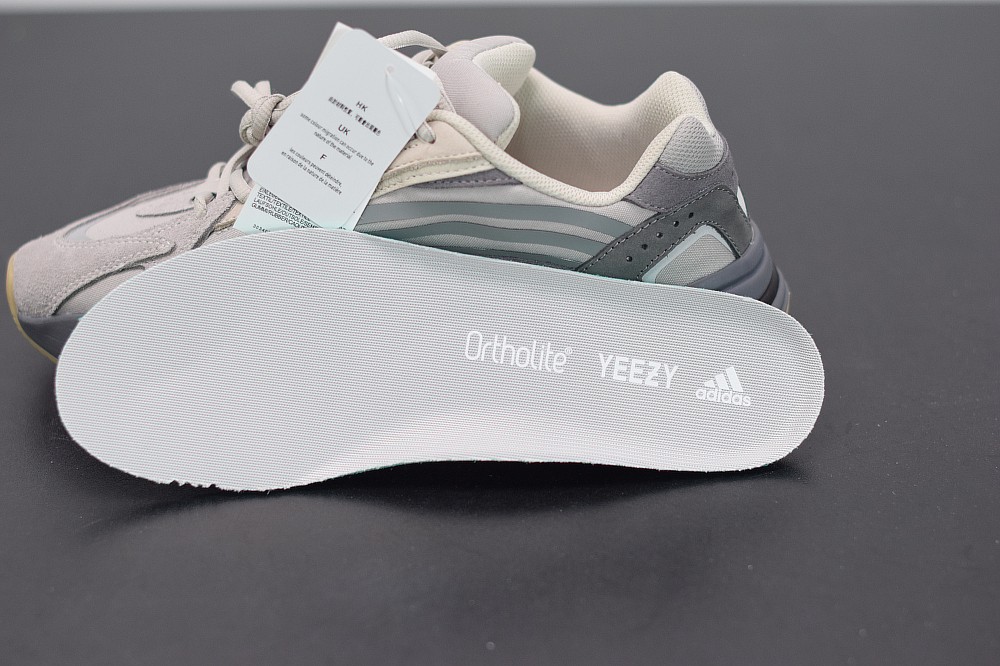 Yeezy Boost 700 V2 Tephra Yeezy Boost 700 V2 Tephra