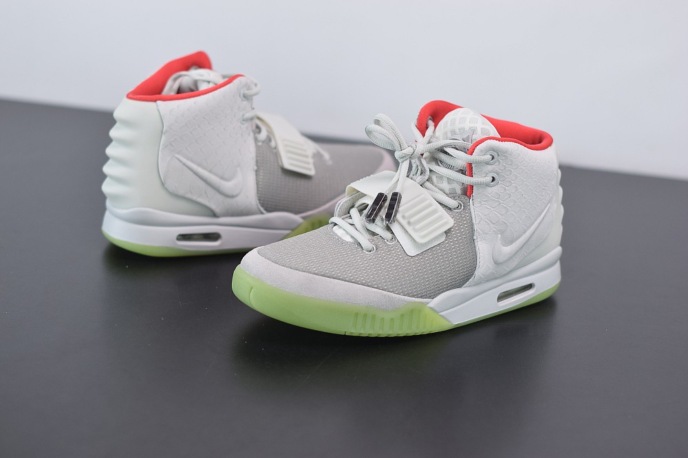 Air Yeezy 2 Pure Platinum Air Yeezy 2 Pure Platinum
