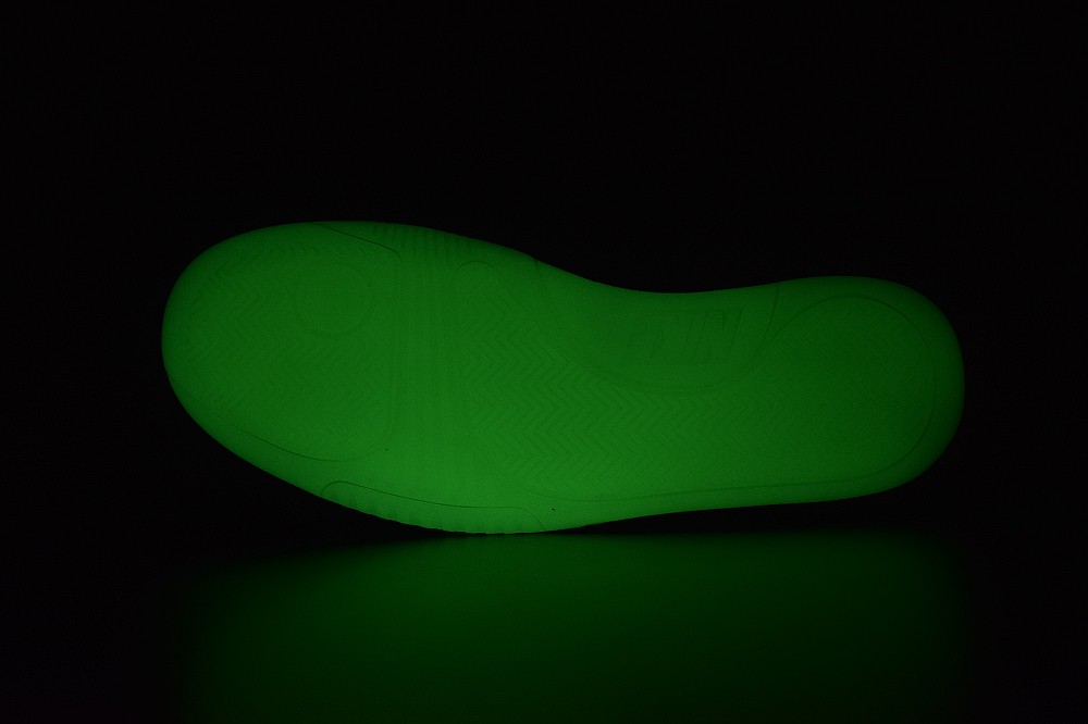 Air Yeezy 2 Pure Platinum Air Yeezy 2 Pure Platinum