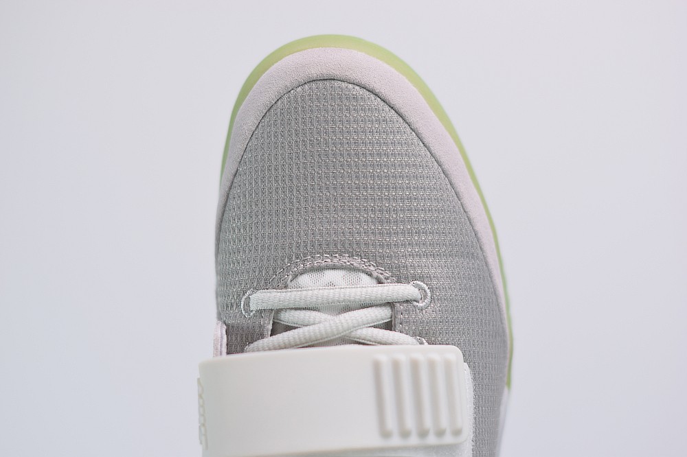 Air Yeezy 2 Pure Platinum Air Yeezy 2 Pure Platinum