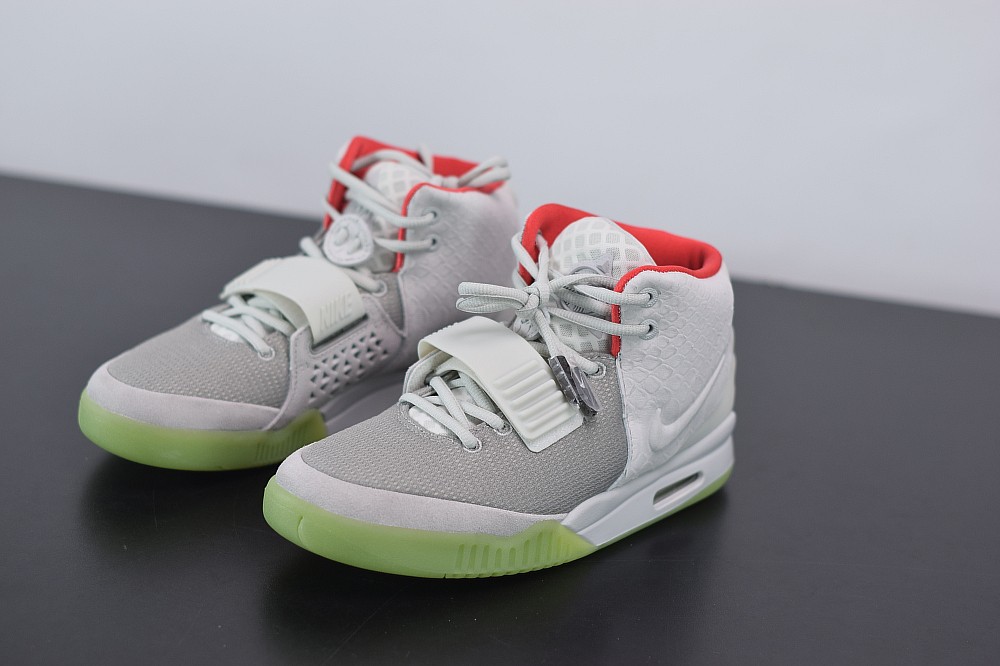 Air Yeezy 2 Pure Platinum Air Yeezy 2 Pure Platinum