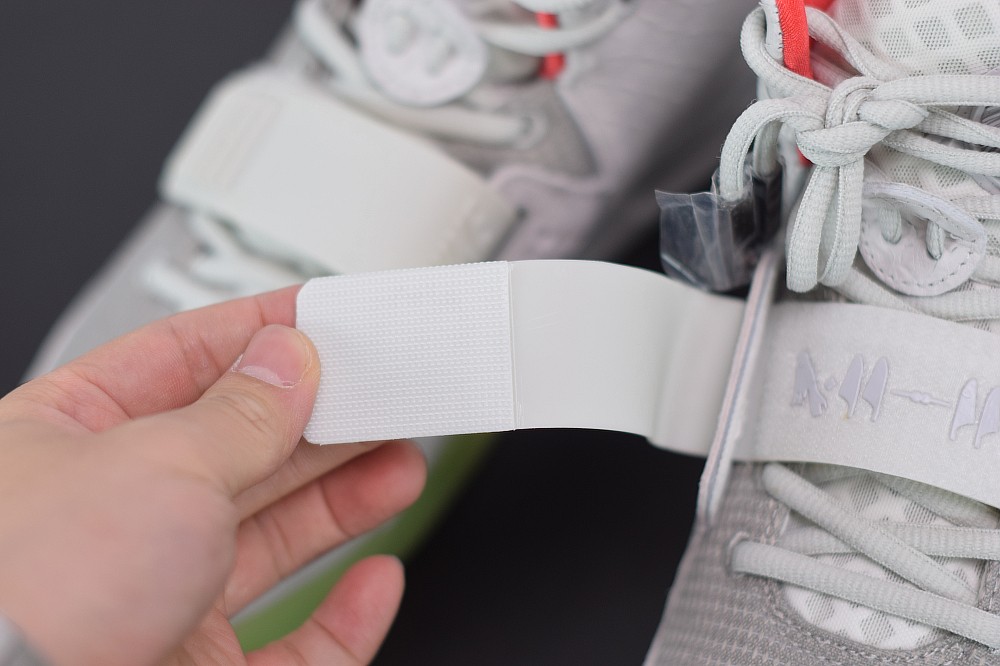 Air Yeezy 2 Pure Platinum Air Yeezy 2 Pure Platinum
