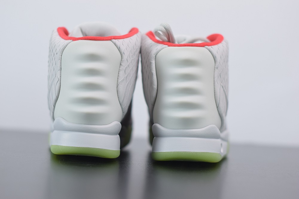 Air Yeezy 2 Pure Platinum Air Yeezy 2 Pure Platinum