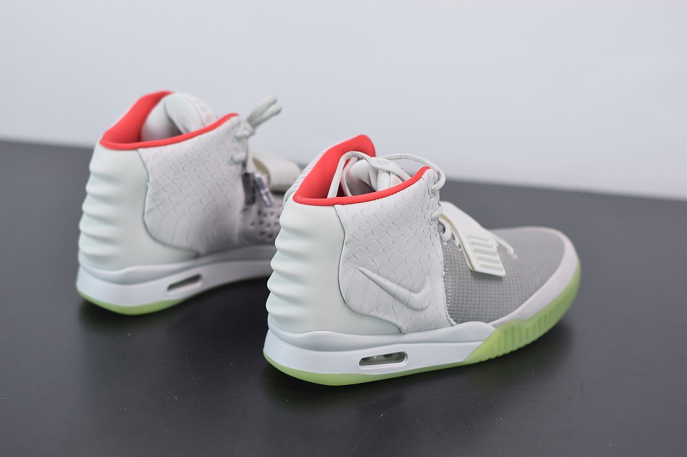 Air Yeezy 2 Pure Platinum Air Yeezy 2 Pure Platinum