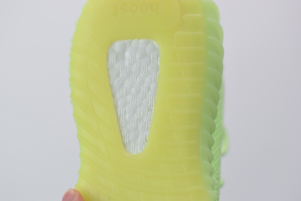Yeezy Boost 350 V2 Glow Yeezy Boost 350 V2 Glow