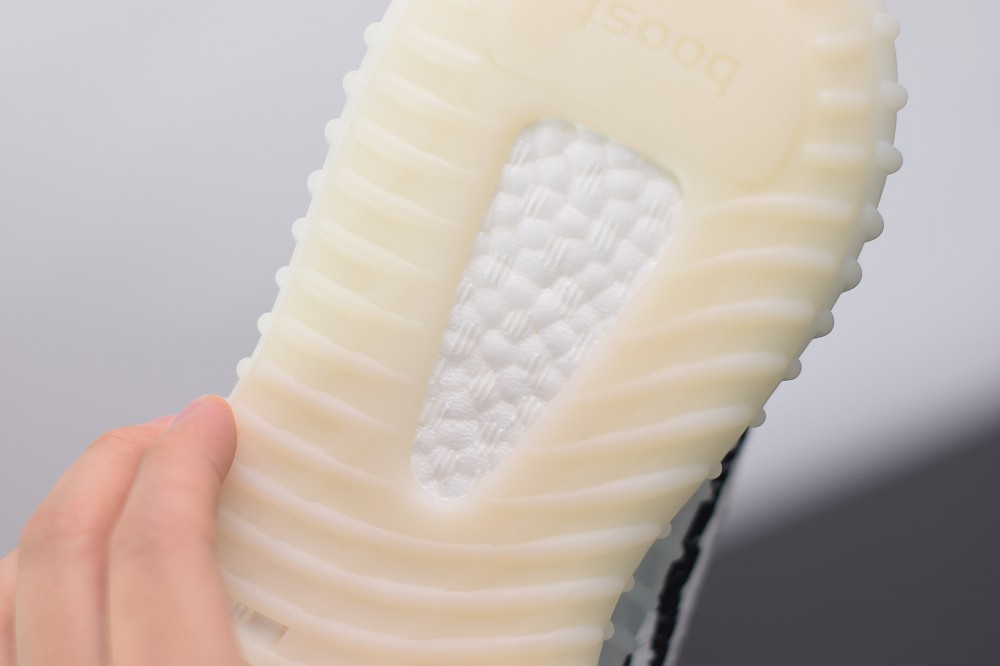 Yeezy Boost 350 V2 Zebra Yeezy Boost 350 V2 Zebra