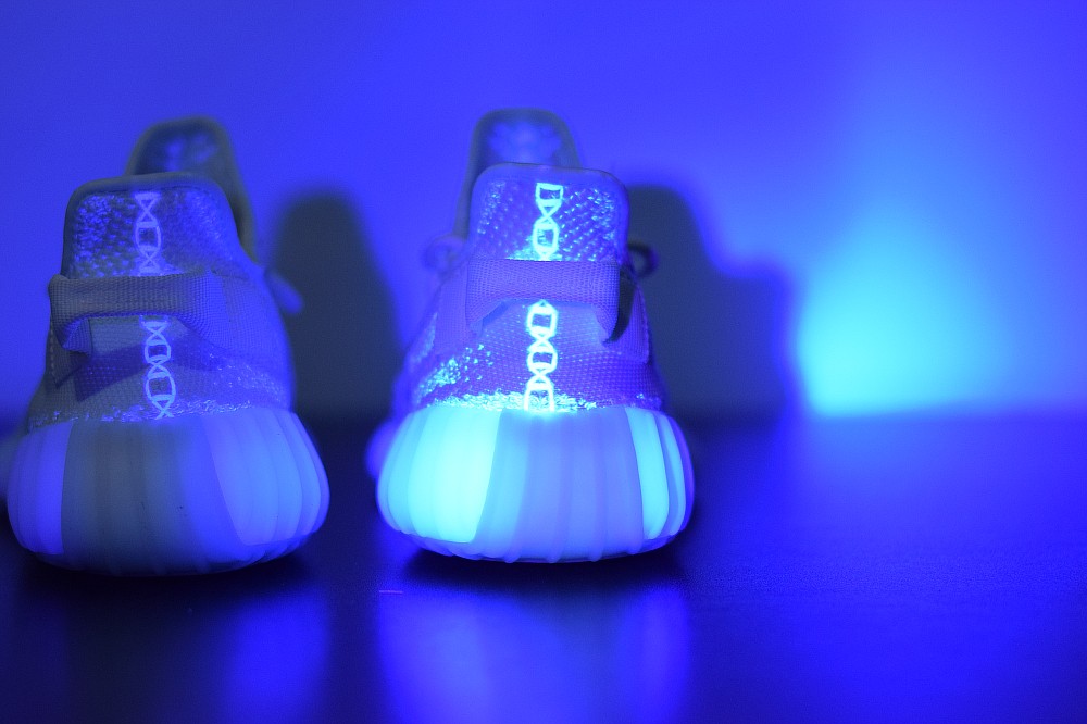 Yeezy Boost 350 V2 Gream/Triple White Yeezy Boost 350 V2 Gream/Triple White