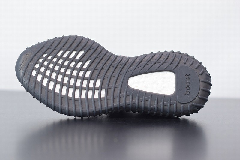 Yeezy Boost 350 V2 Yecheil (Non-Reflective) Yeezy Boost 350 V2 Yecheil (Non-Reflective)