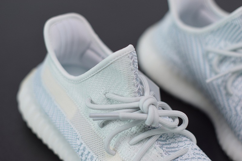 Yeezy Boost 350 V2 Clud White (Non-Reflective) Yeezy Boost 350 V2 Clud White (Non-Reflective)