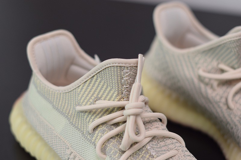 Yeezy Boost 350 V2 Citrin (Non-Reflective) Yeezy Boost 350 V2 Citrin (Non-Reflective)