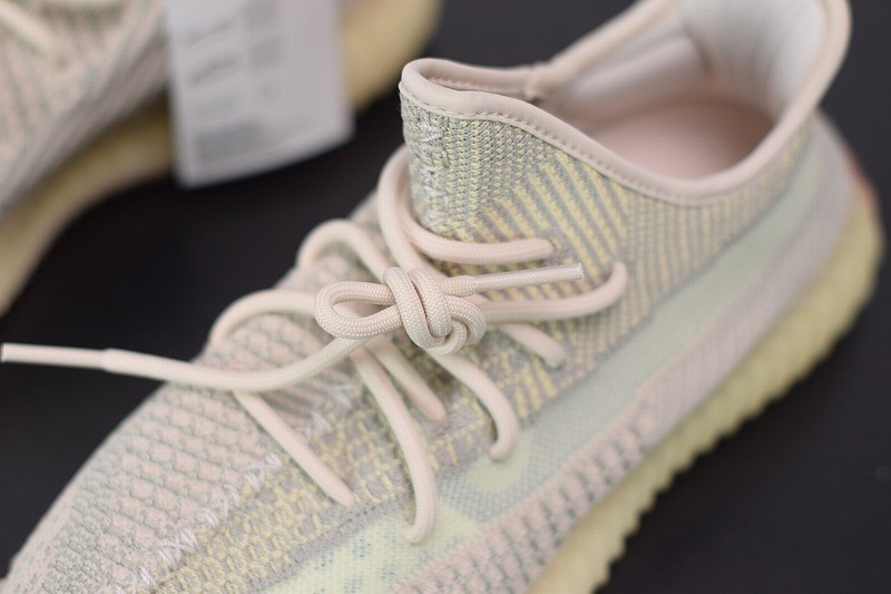 Yeezy Boost 350 V2 Citrin (Non-Reflective) Yeezy Boost 350 V2 Citrin (Non-Reflective)