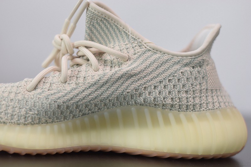 Yeezy Boost 350 V2 Citrin (Non-Reflective) Yeezy Boost 350 V2 Citrin (Non-Reflective)