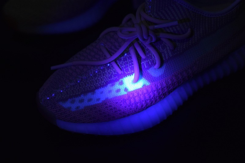 Yeezy Boost 350 V2 Citrin (Non-Reflective) Yeezy Boost 350 V2 Citrin (Non-Reflective)