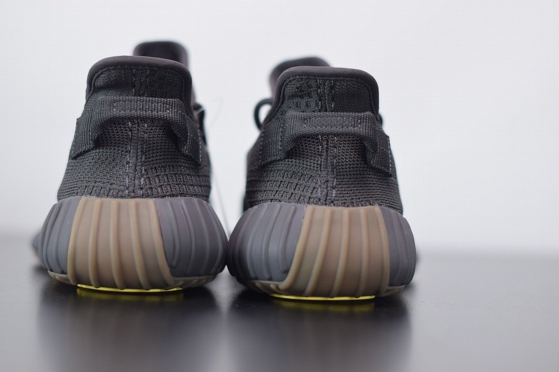 Yeezy Boost 350 V2 Cinder Yeezy Boost 350 V2 Cinder