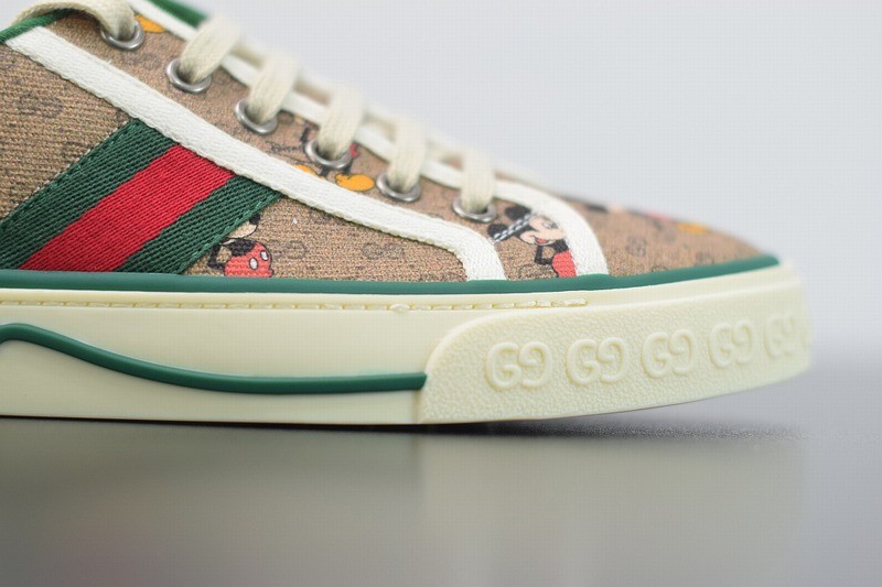 Men's Disney x Gucci Tennis 1977 sneaker with Web Men's Disney x Gucci Tennis 1977 sneaker with Web