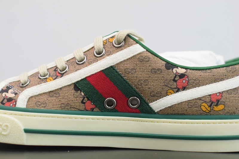 Men's Disney x Gucci Tennis 1977 sneaker with Web Men's Disney x Gucci Tennis 1977 sneaker with Web