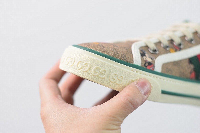 Men's Disney x Gucci Tennis 1977 sneaker with Web Men's Disney x Gucci Tennis 1977 sneaker with Web
