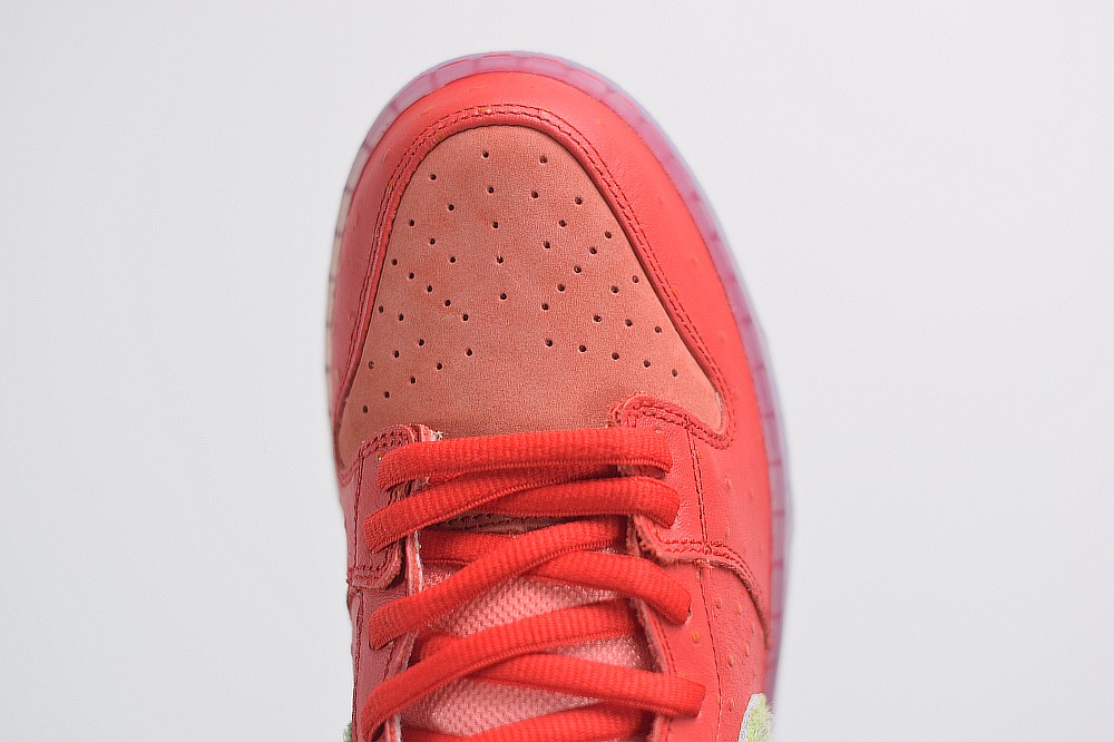 Nike SB Dunk High Strawberry Coungh Nike SB Dunk High Strawberry Coungh