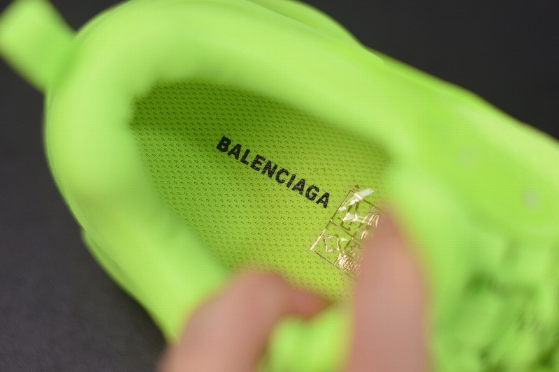 Balenciaga Triple S Clearsole Fluo Yellow Balenciaga Triple S Clearsole Fluo Yellow