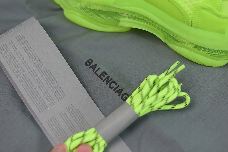 Balenciaga Triple S Clearsole Fluo Yellow Balenciaga Triple S Clearsole Fluo Yellow