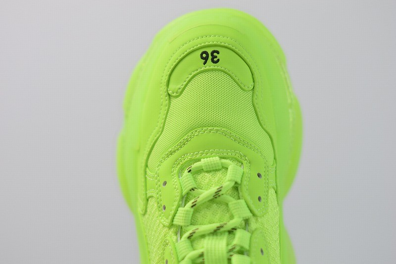 Balenciaga Triple S Clearsole Fluo Yellow Balenciaga Triple S Clearsole Fluo Yellow