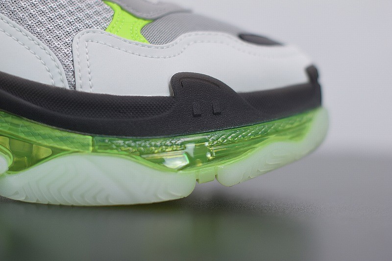 Balenciaga Triple S Clearsole Yellow Balenciaga Triple S Clearsole Yellow