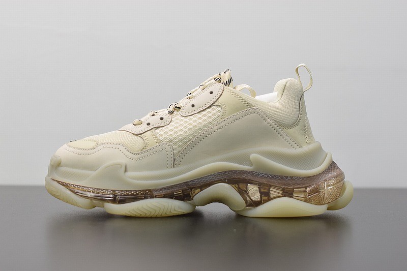 Balenciaga Triple S Off-White Balenciaga Triple S Off-White