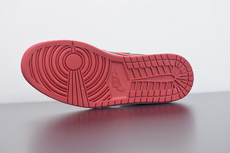 Jordan 1 Retro Bred Banned Jordan 1 Retro Bred Banned