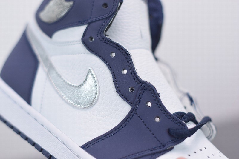 Jordan 1 Retro High Midnight Navy Jordan 1 Retro High Midnight Navy