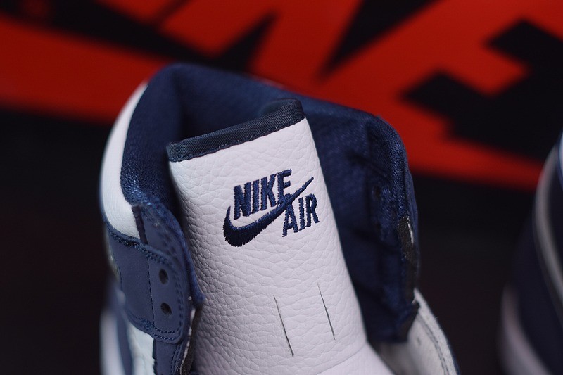 Jordan 1 Retro High Midnight Navy Jordan 1 Retro High Midnight Navy