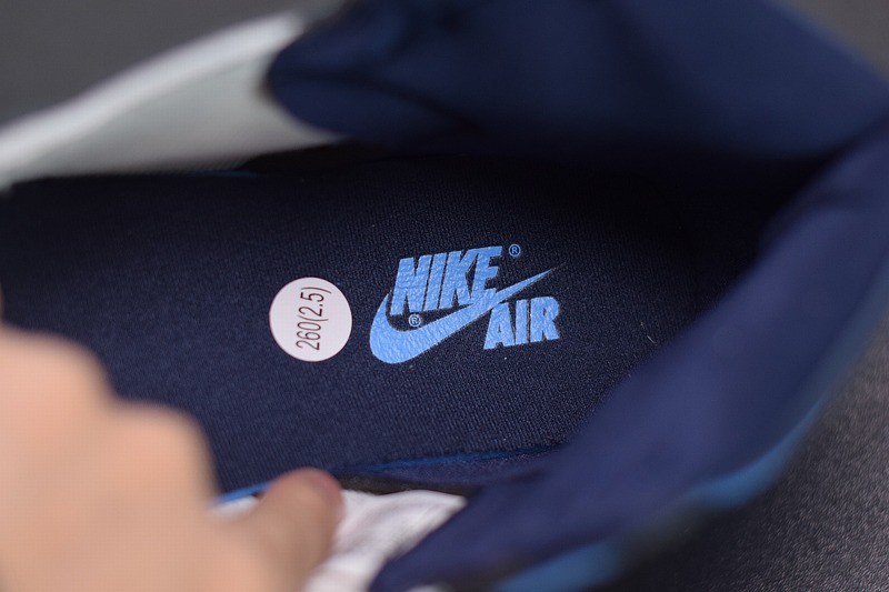 Jordan 1 Retro High Obsidian UNC Jordan 1 Retro High Obsidian UNC