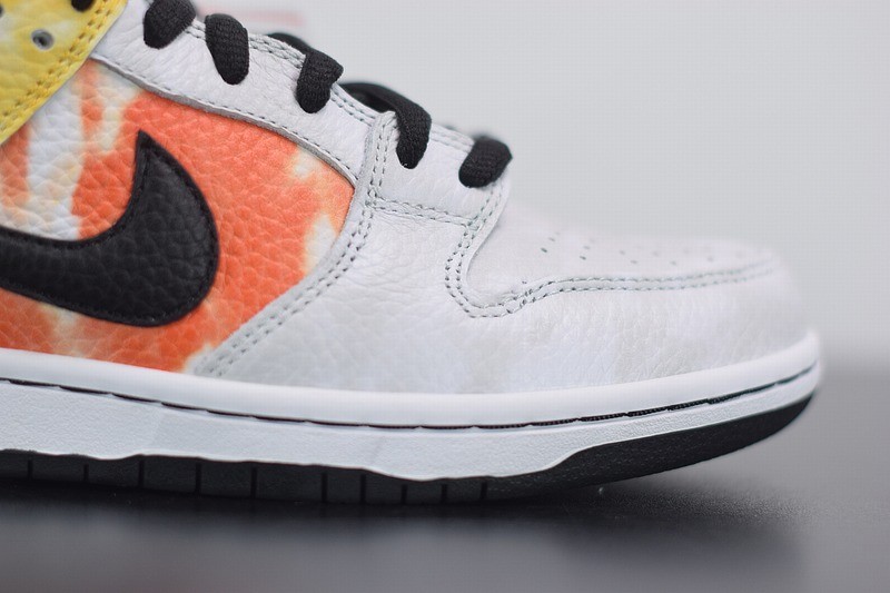 Nike SB Dunk Low Raygun Tie-Dye Black Nike SB Dunk Low Raygun Tie-Dye Black