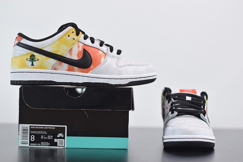 Nike SB Dunk Low Raygun Tie-Dye Black Nike SB Dunk Low Raygun Tie-Dye Black