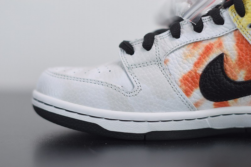 Nike SB Dunk Low Raygun Tie-Dye Black Nike SB Dunk Low Raygun Tie-Dye Black