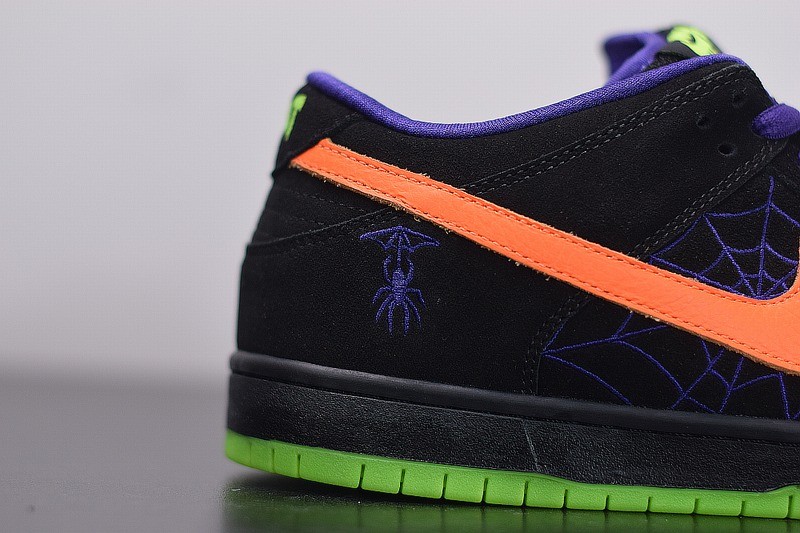 Nike SB Dunk Low Night of Mischief Halloween Nike SB Dunk Low Night of Mischief Halloween
