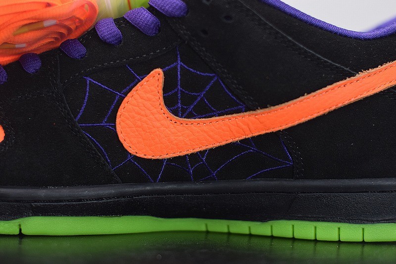 Nike SB Dunk Low Night of Mischief Halloween Nike SB Dunk Low Night of Mischief Halloween