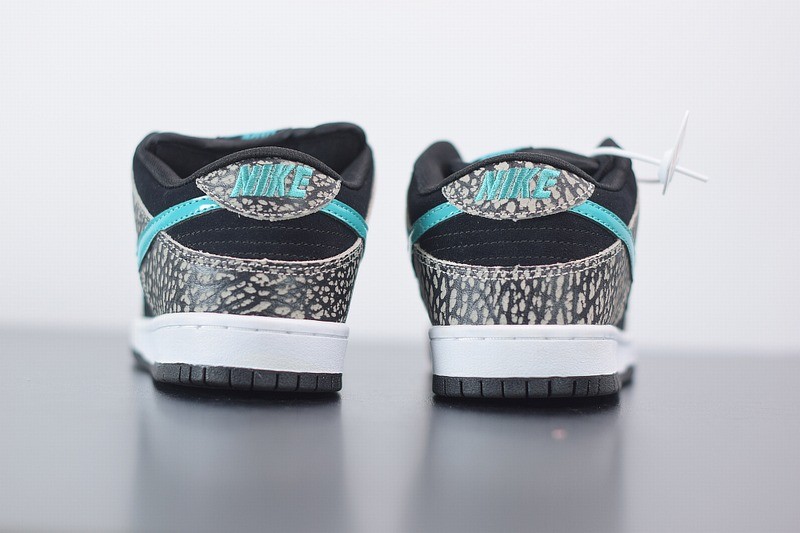 Nike SB Dunk Low BL IST.JHONS Nike SB Dunk Low BL IST.JHONS