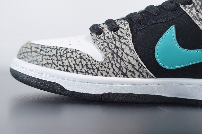 Nike SB Dunk Low BL IST.JHONS Nike SB Dunk Low BL IST.JHONS