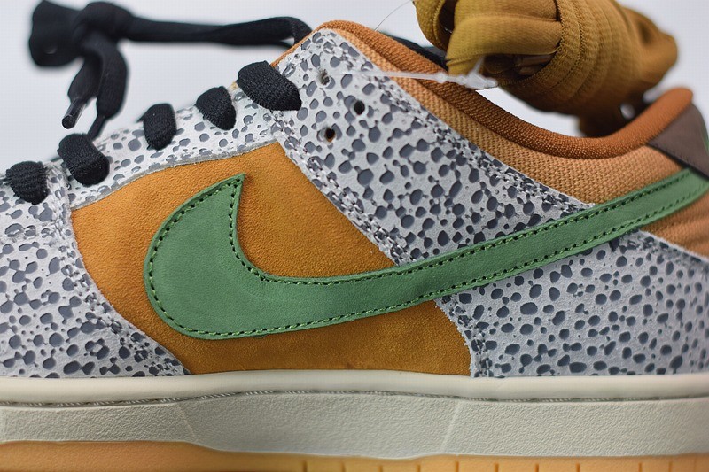 Nike SB Dunk Low Safari Nike SB Dunk Low Safari