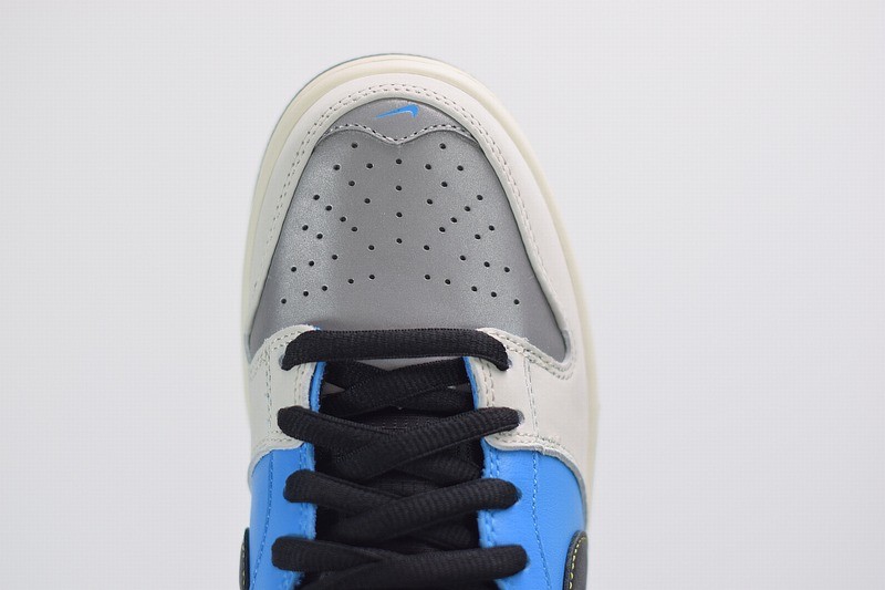 Nike SB Dunk Low Instant Skateboards Nike SB Dunk Low Instant Skateboards