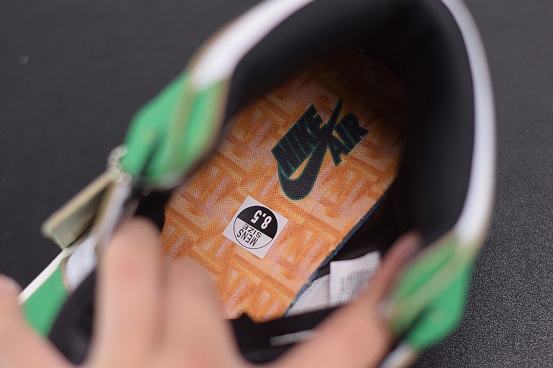 Jordan 1 Retro High Lucky Green Jordan 1 Retro High Lucky Green