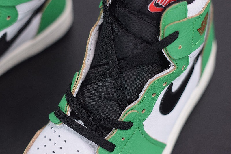 Jordan 1 Retro High Lucky Green Jordan 1 Retro High Lucky Green