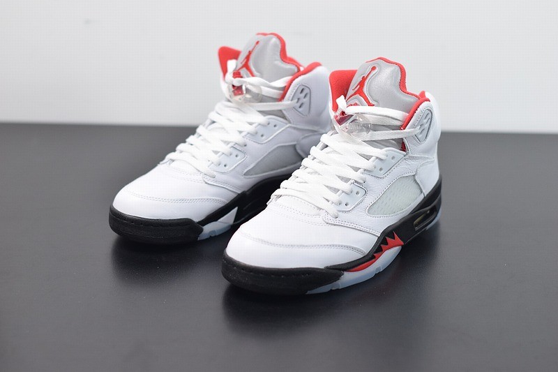 Jordan 5 Retro Fire Red Silver Tongue Jordan 5 Retro Fire Red Silver Tongue